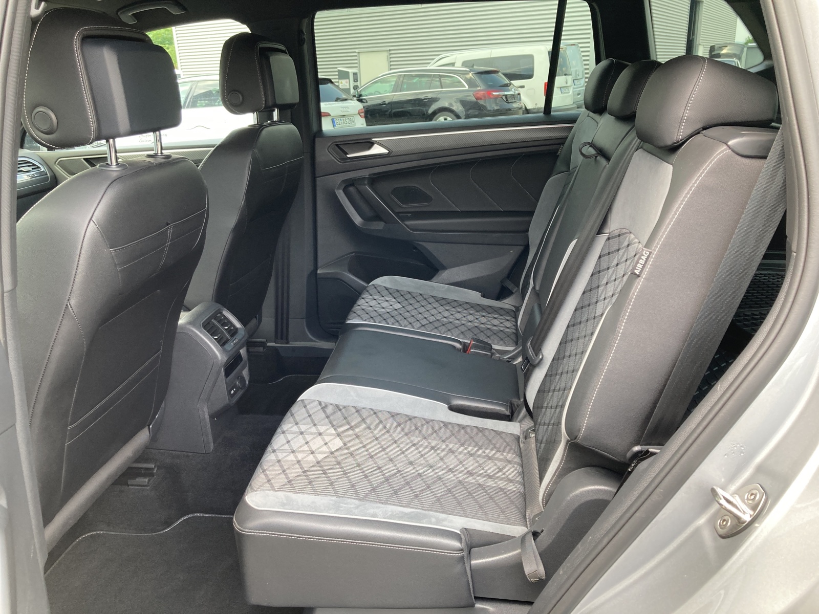 Tiguan Allspace TDI DSG 4M R-Line 