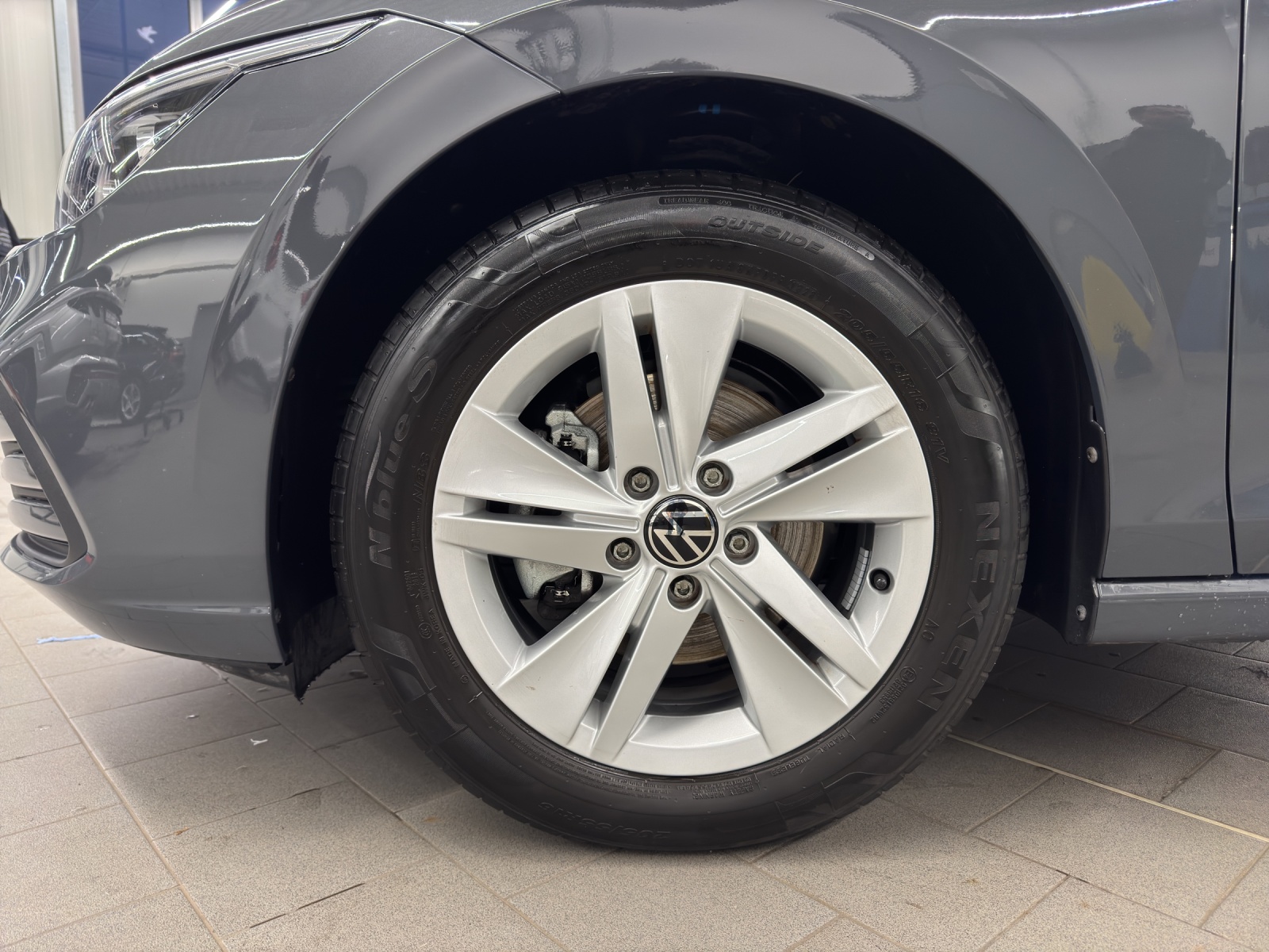 Golf 8 Variant eTSI DSG Life