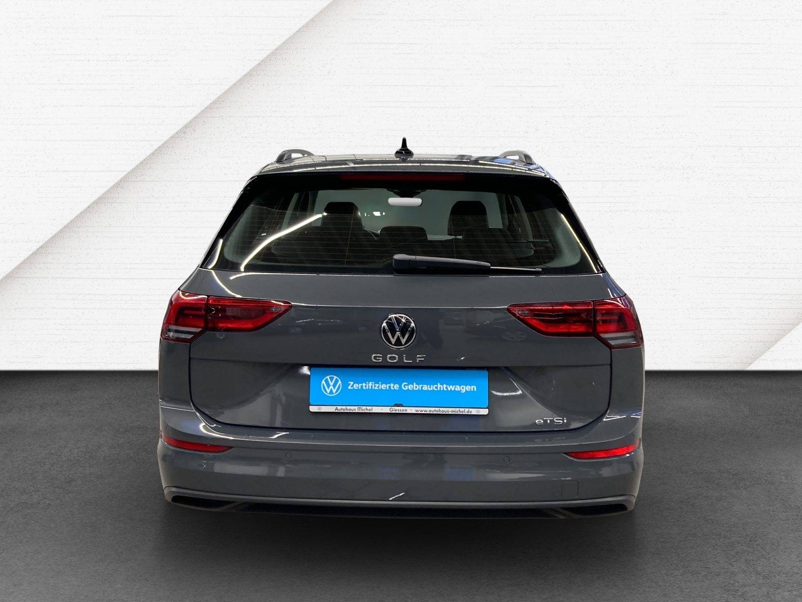 Golf 8 Variant eTSI DSG Life