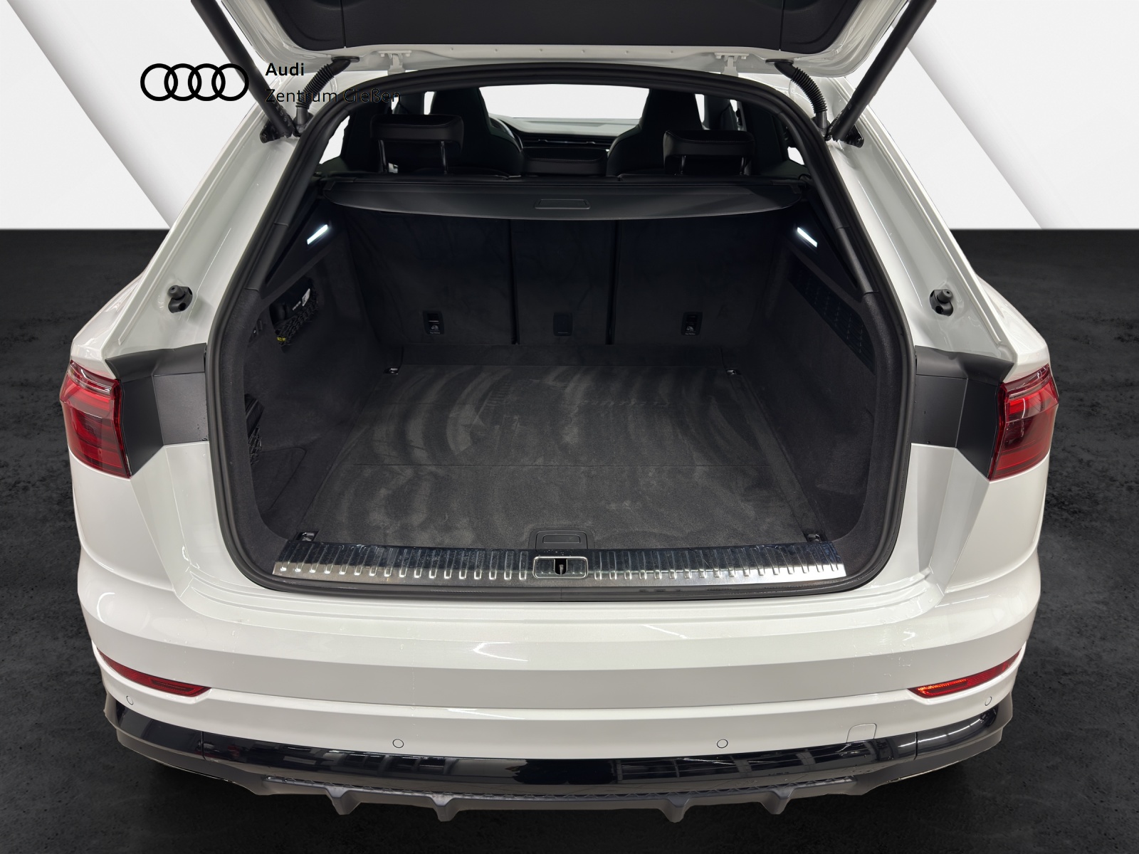 Q8 50 TDI quattro S line Black Pano 360°Kamera Matrix Navi