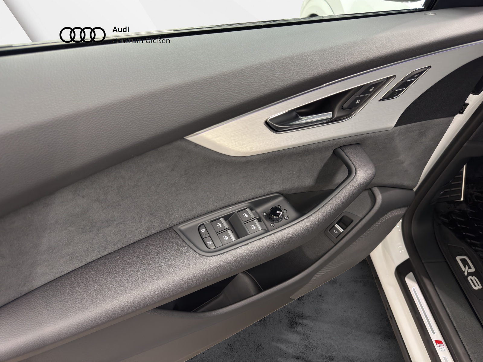 Q8 50 TDI quattro S line Black Pano 360°Kamera Matrix Navi