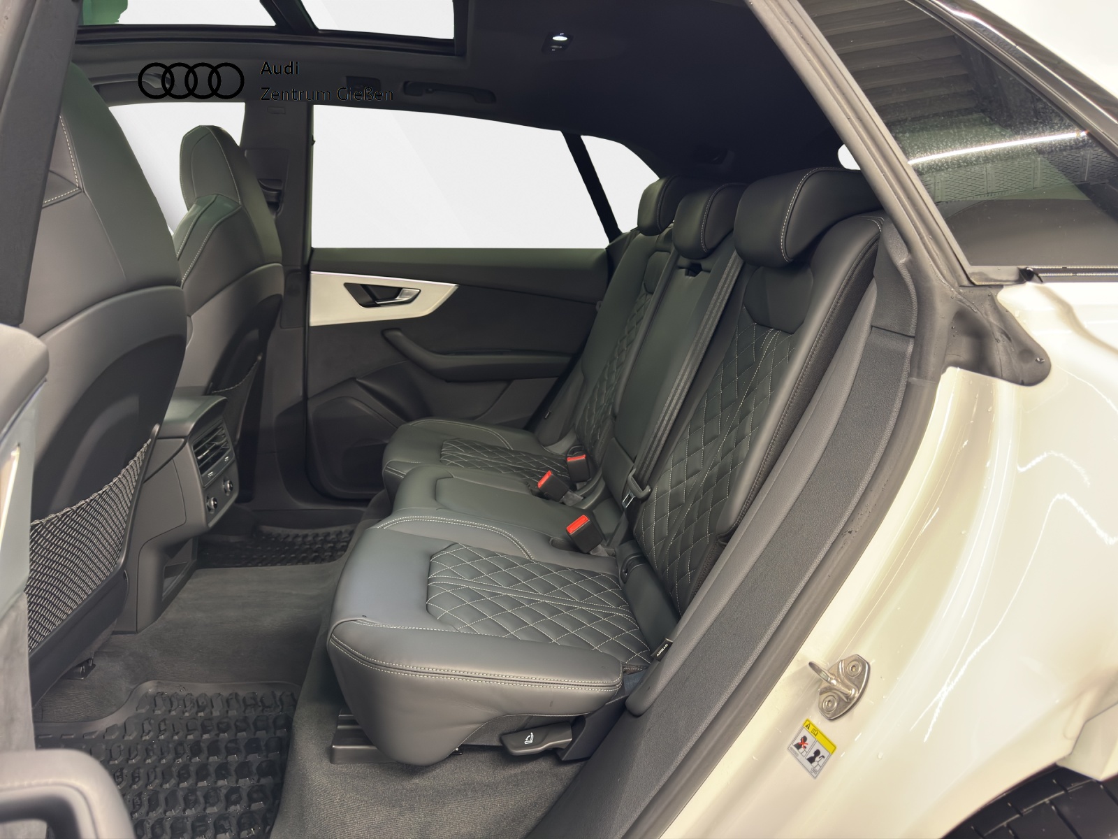 Q8 50 TDI quattro S line Black Pano 360°Kamera Matrix Navi