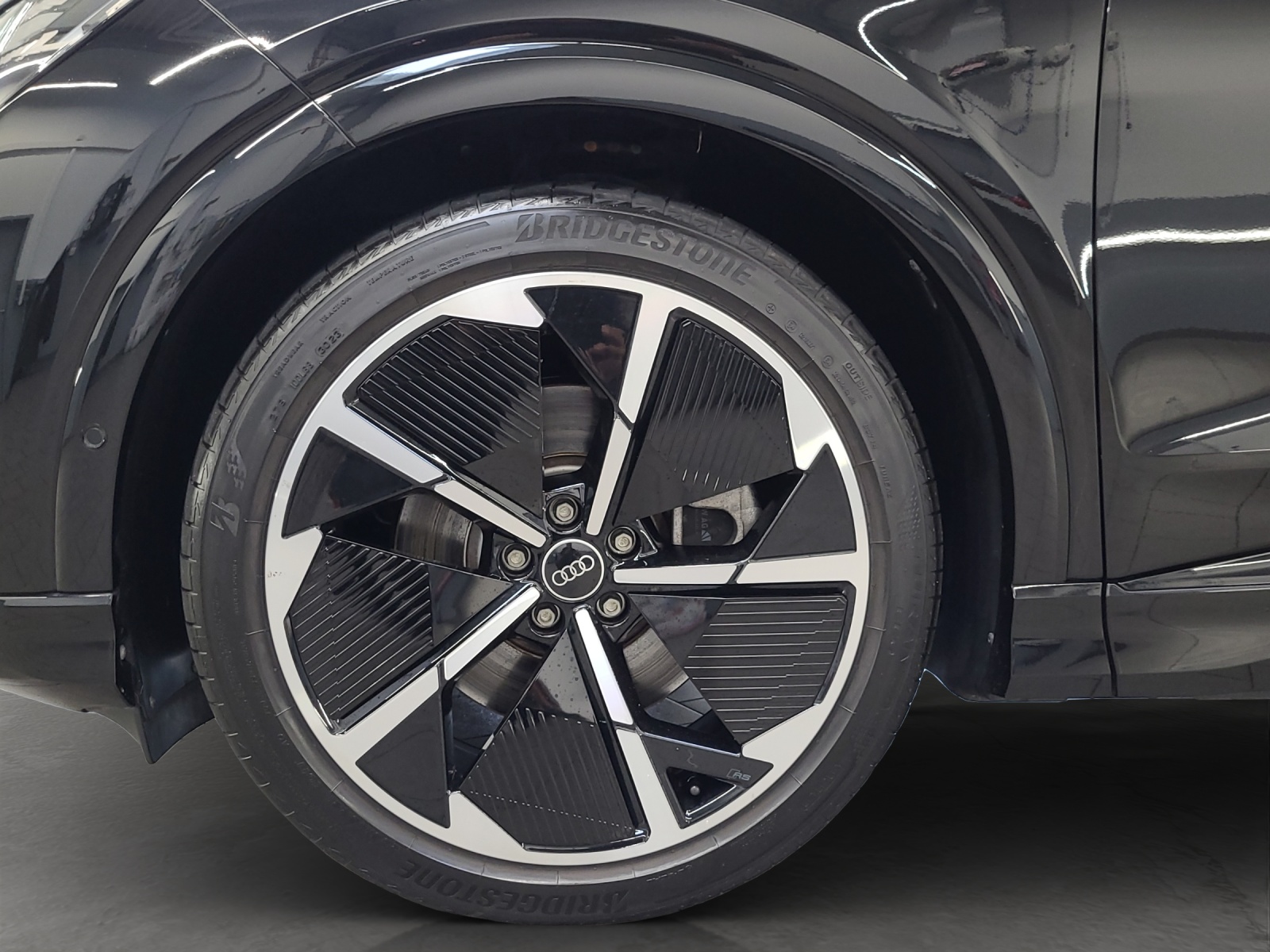 Q4 e-tron Sportback 50 quattro S line Black 360°Kamera Navi