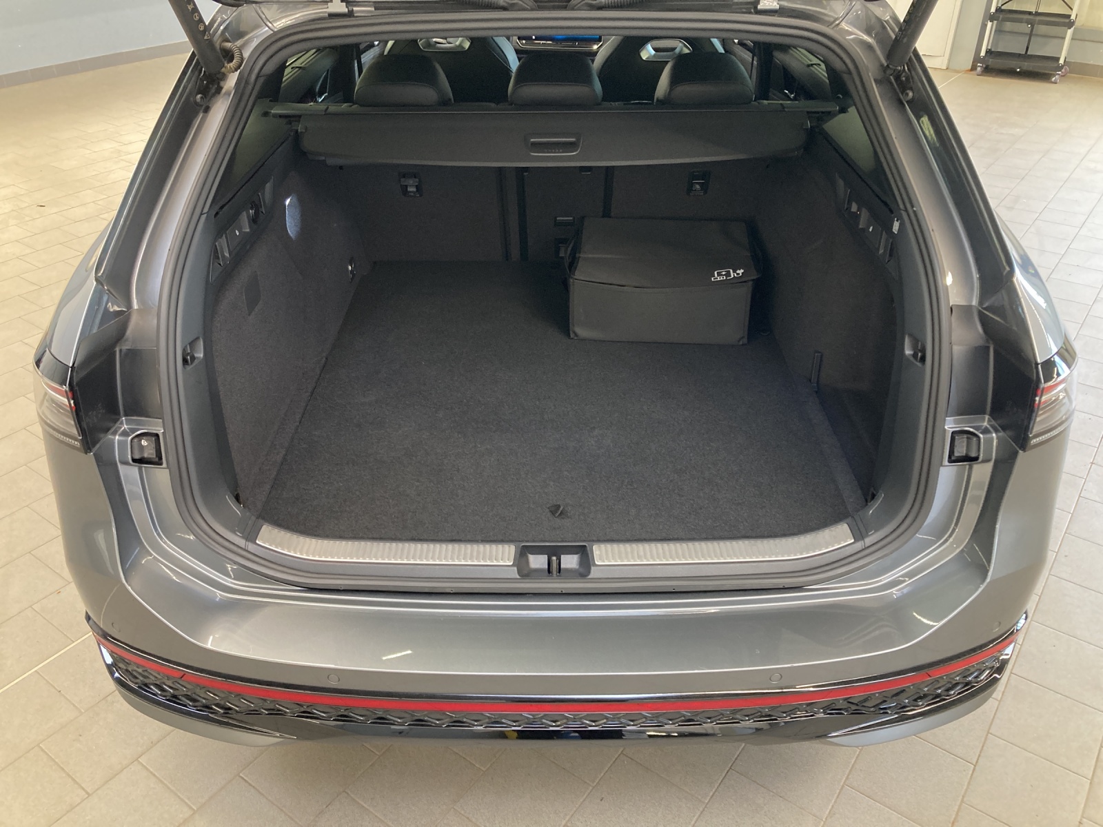 Passat Variant eHybrid DSG R-Line 