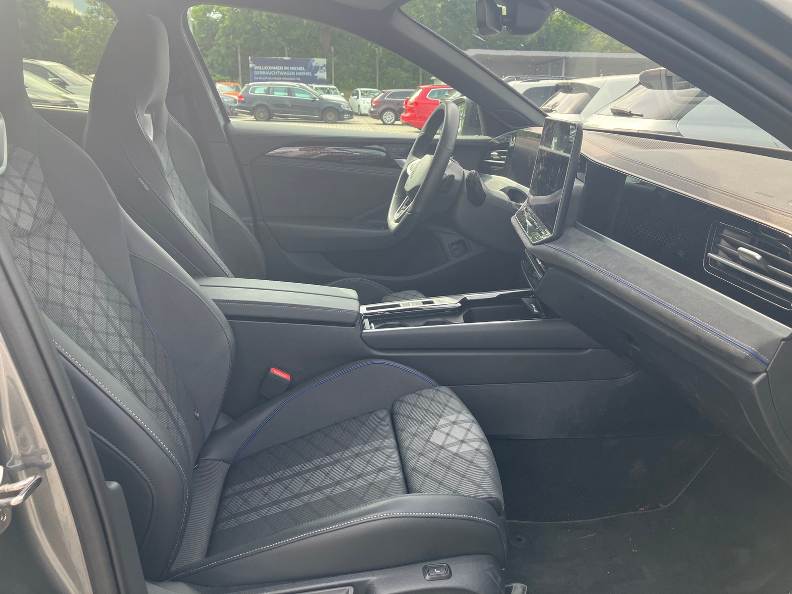 Passat Variant eHybrid DSG R-Line 