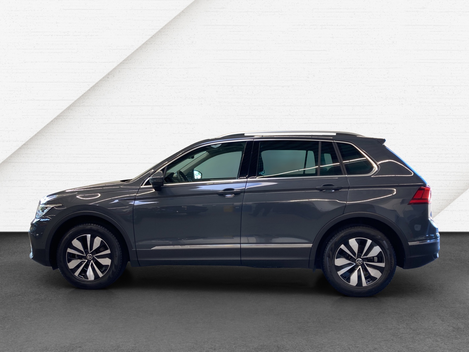 Tiguan 2.0 TDI DSG Move LED TravelAssist Navi Rückkamera