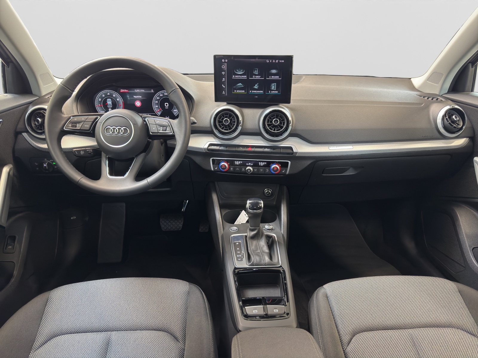 Q2 35 TFSI S line Matrix-LED Rückfahrkamera