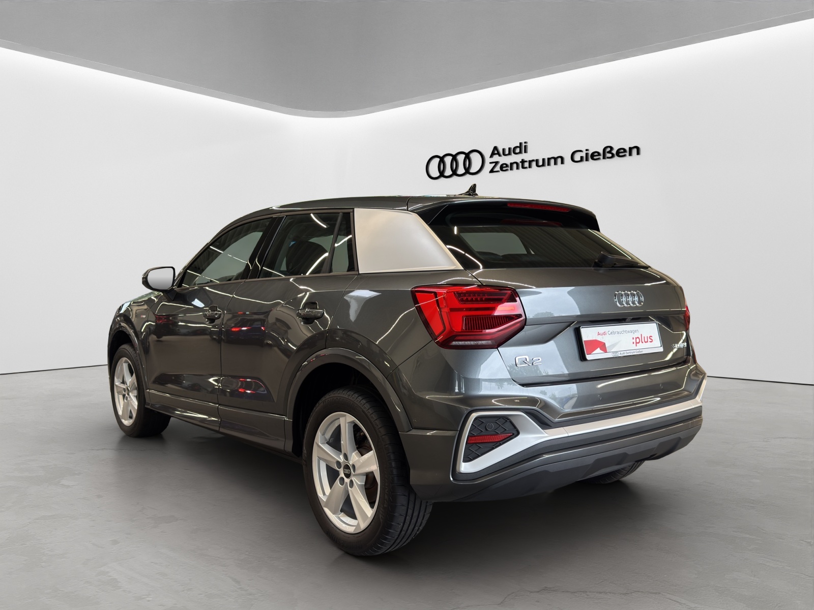 Q2 35 TFSI S line Matrix-LED Rückfahrkamera