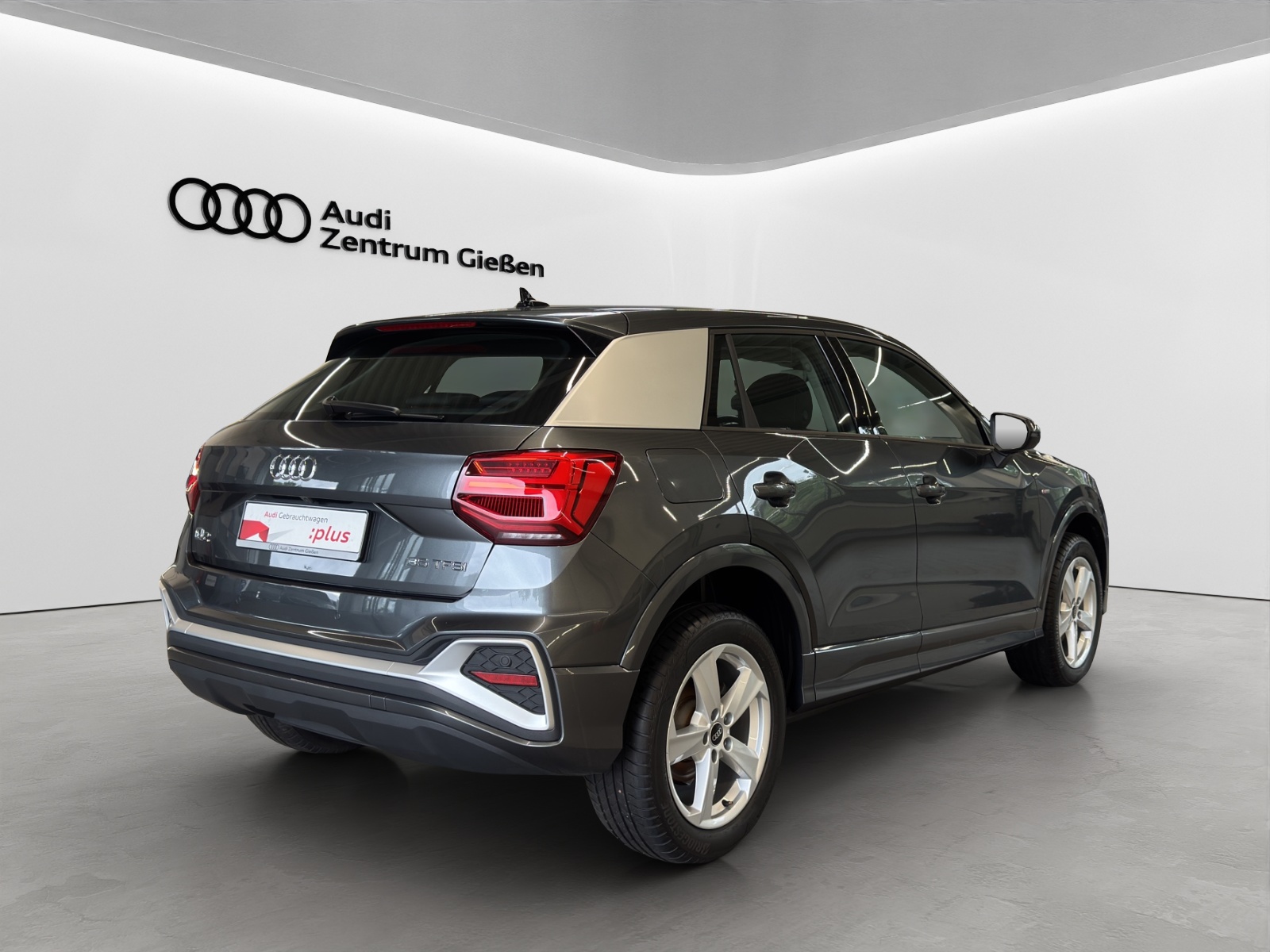 Q2 35 TFSI S line Matrix-LED Rückfahrkamera
