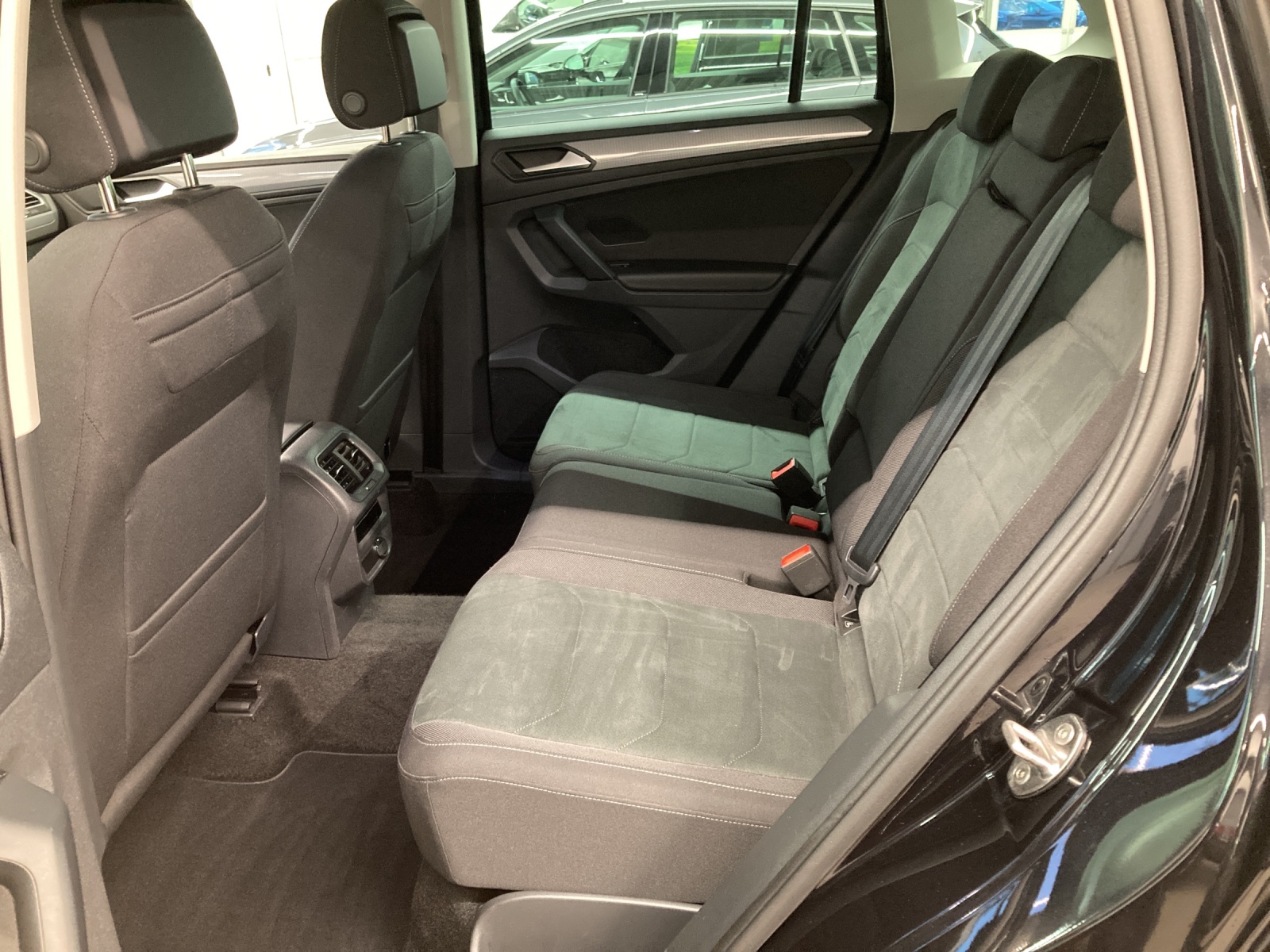 Tiguan TSI Plugin-Hybrid DSG Life ErgoAct. Navi AHK