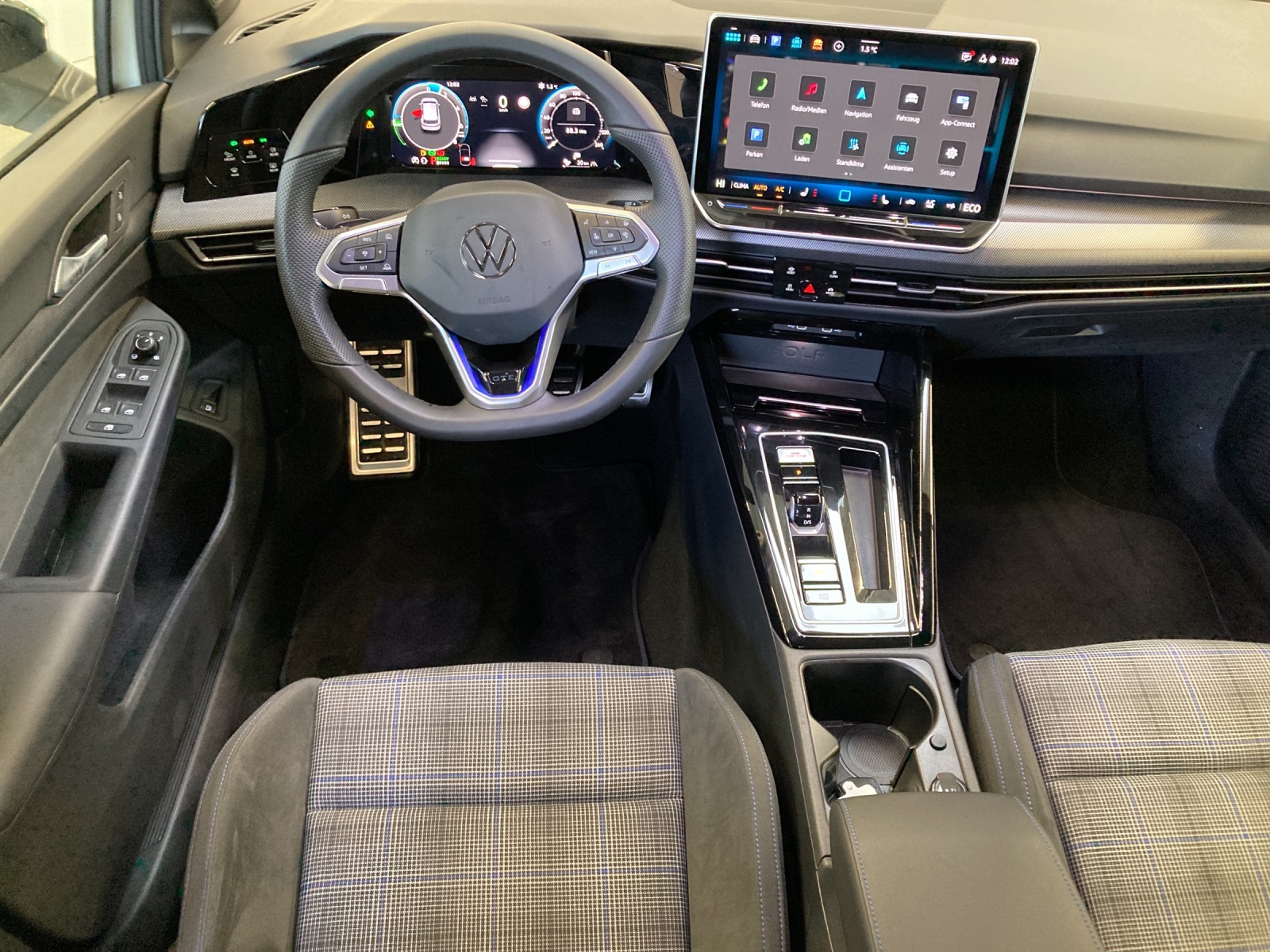 Golf 8 Plug-In Hybrid DSG GTE 