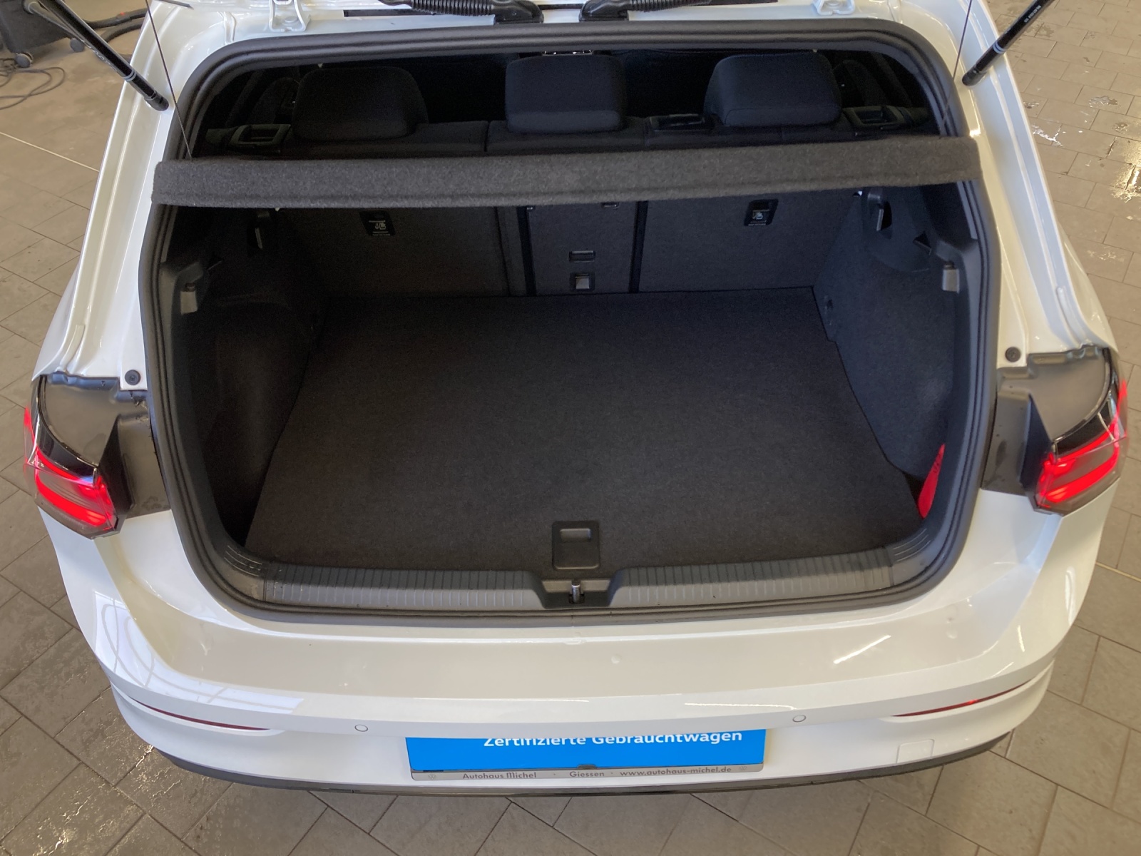 Golf 8 Plug-In Hybrid DSG GTE 