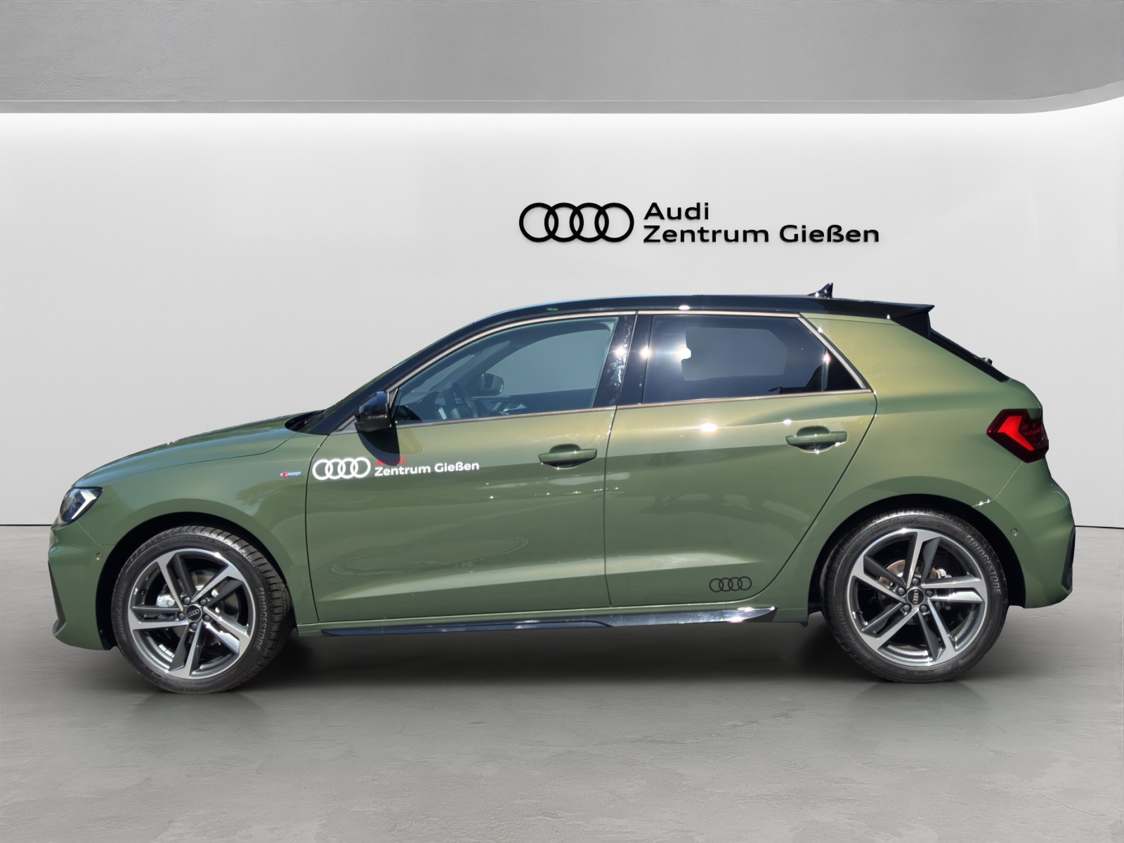 A1 Sportback 30 TFSI S-tronic S line Black LED