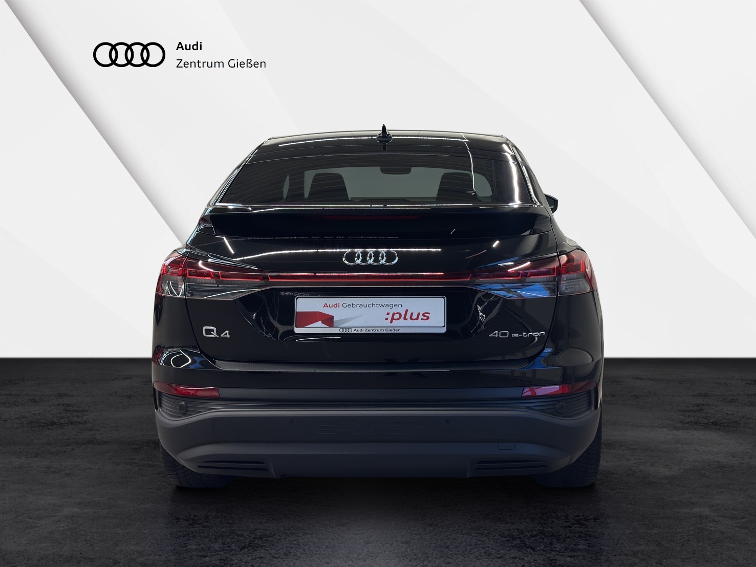 Q4 e-tron Sportback 40 S line Matrix-LED Navi Assistenzpaket Plus