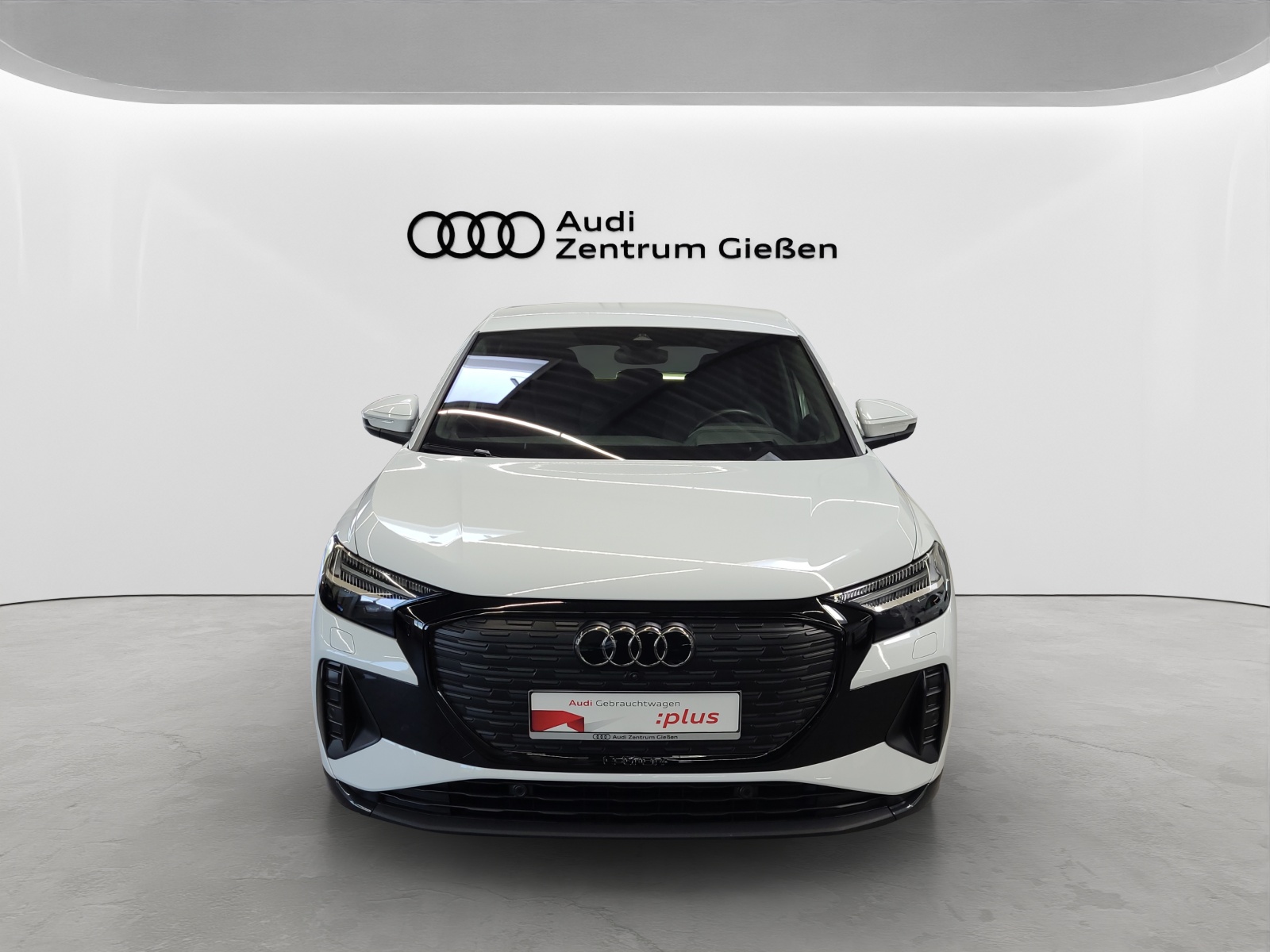 Q4 e-tron Sportback 50 quattro Black AHK HuD Navi