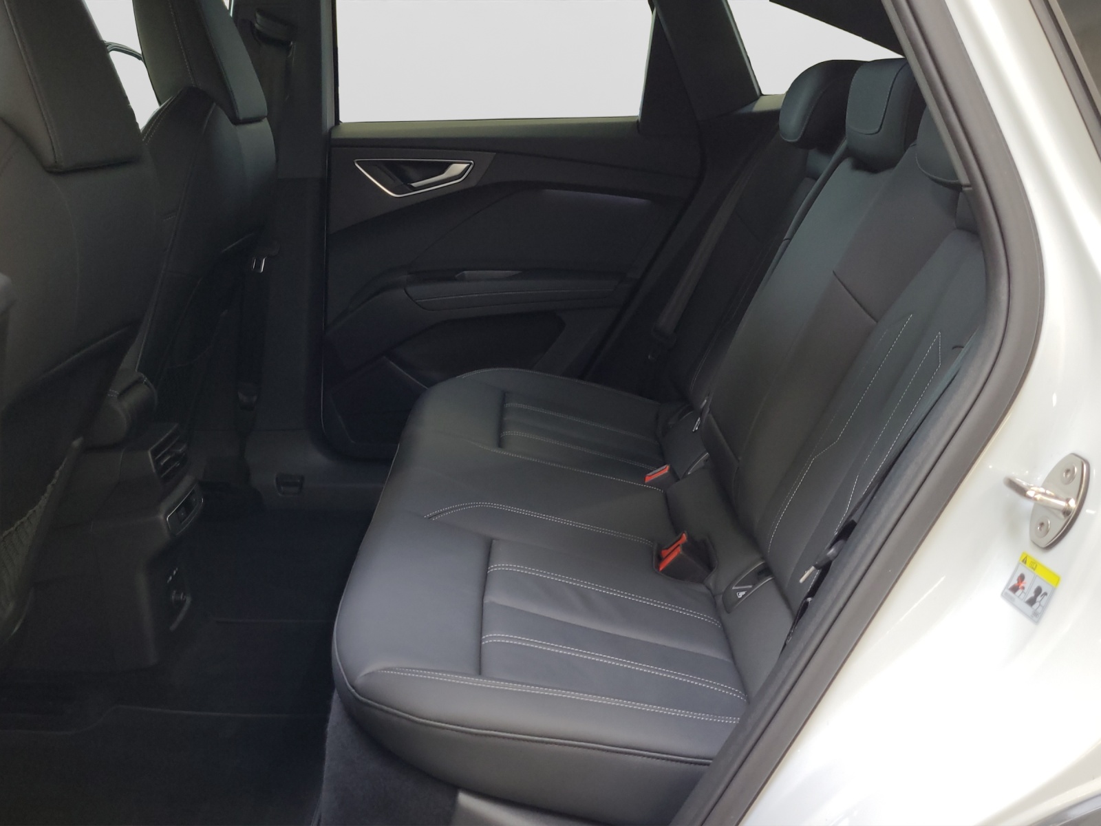 Q4 e-tron Sportback 50 quattro Black AHK HuD Navi