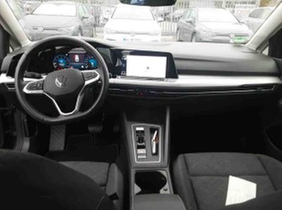 Golf 8 Variant eTSI DSG Life