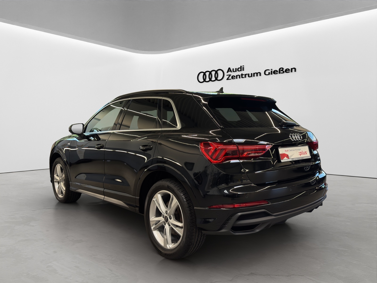 Q3 40 TDI quattro S line AHK 360°Kamera Standheizung LED Navi