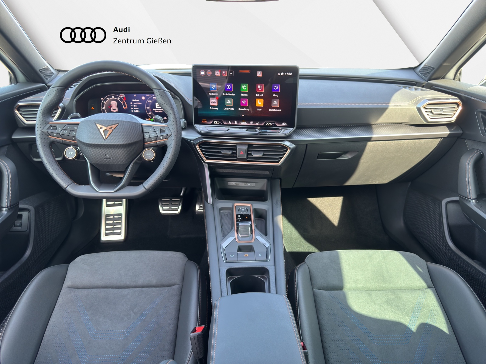 Formentor 2.0 TSI 4Drive DSG VZ Navi MATRIX-LED Sennheiser