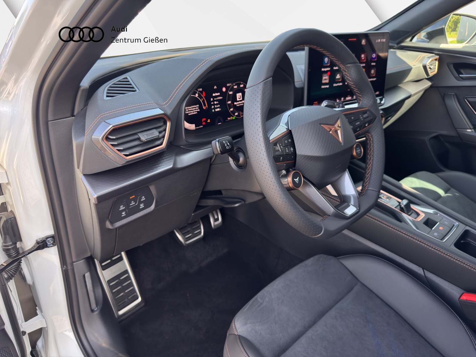 Formentor 2.0 TSI 4Drive DSG VZ Navi MATRIX-LED Sennheiser