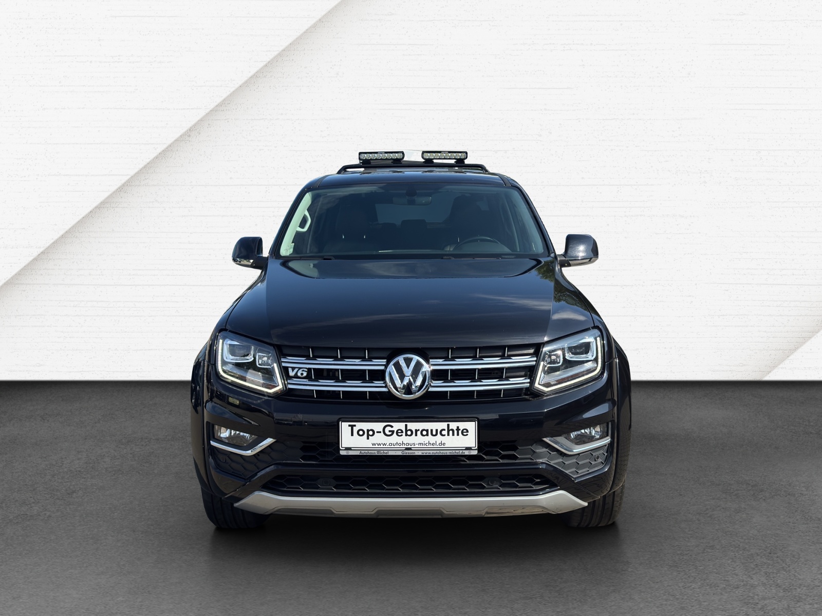 Amarok Highline 3.0 V6 TDI Automatik 4 Motion Leder Navi AHK Chrompaket Wasserzusatzheizung