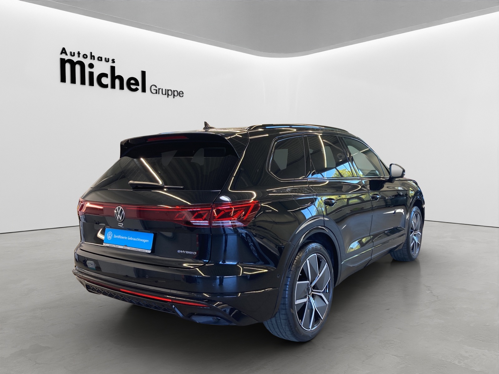 Touareg 3.0 TSI eHybrid 4M R Luftfederung, AHK, Sitzklimatisierung