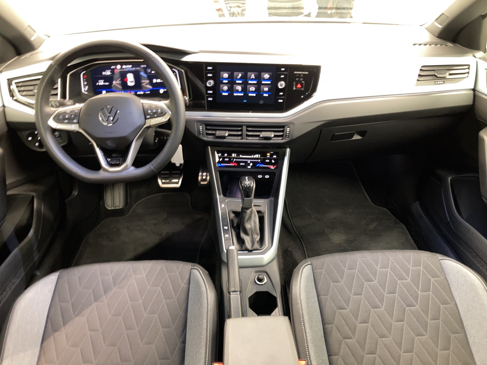 Taigo TSI DSG Life LED Kamera Navi