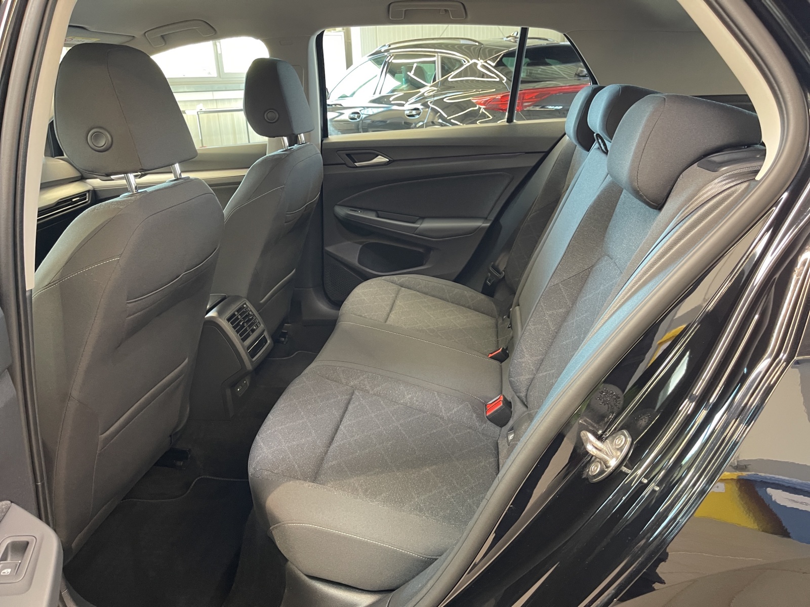 Golf VIII 1.5 TSI Life LED-Plus TravelAssist Navi Sitzheizung
