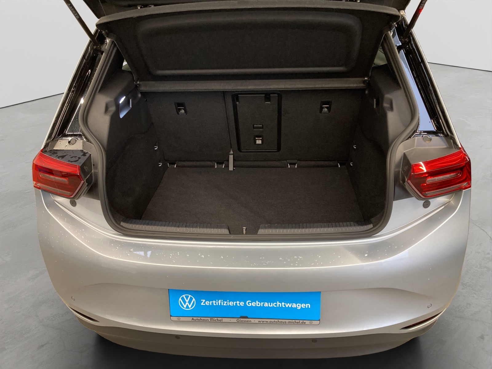 ID.3 Pro S 150kW/77kWh Wärmepumpe IQ-Light ACC Ergositz