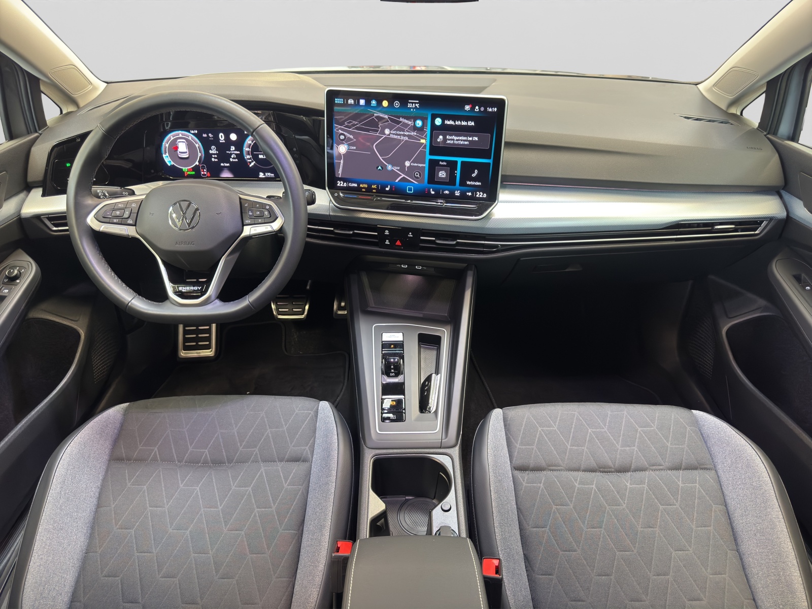 Golf 8 eTSI DSG Energy LED ACC Standheizung Kamera
