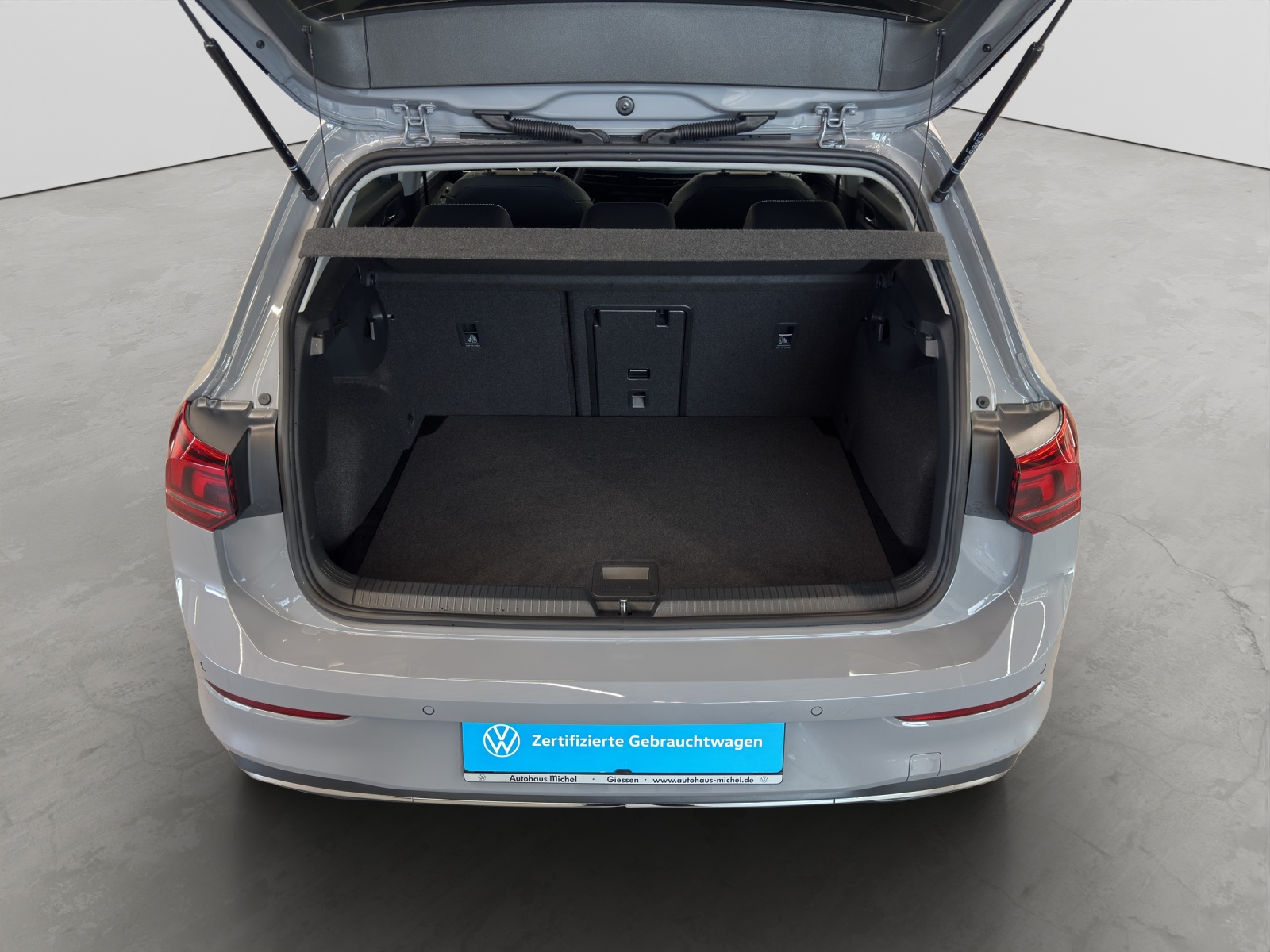 Golf 8 eTSI DSG Energy LED ACC Standheizung Kamera