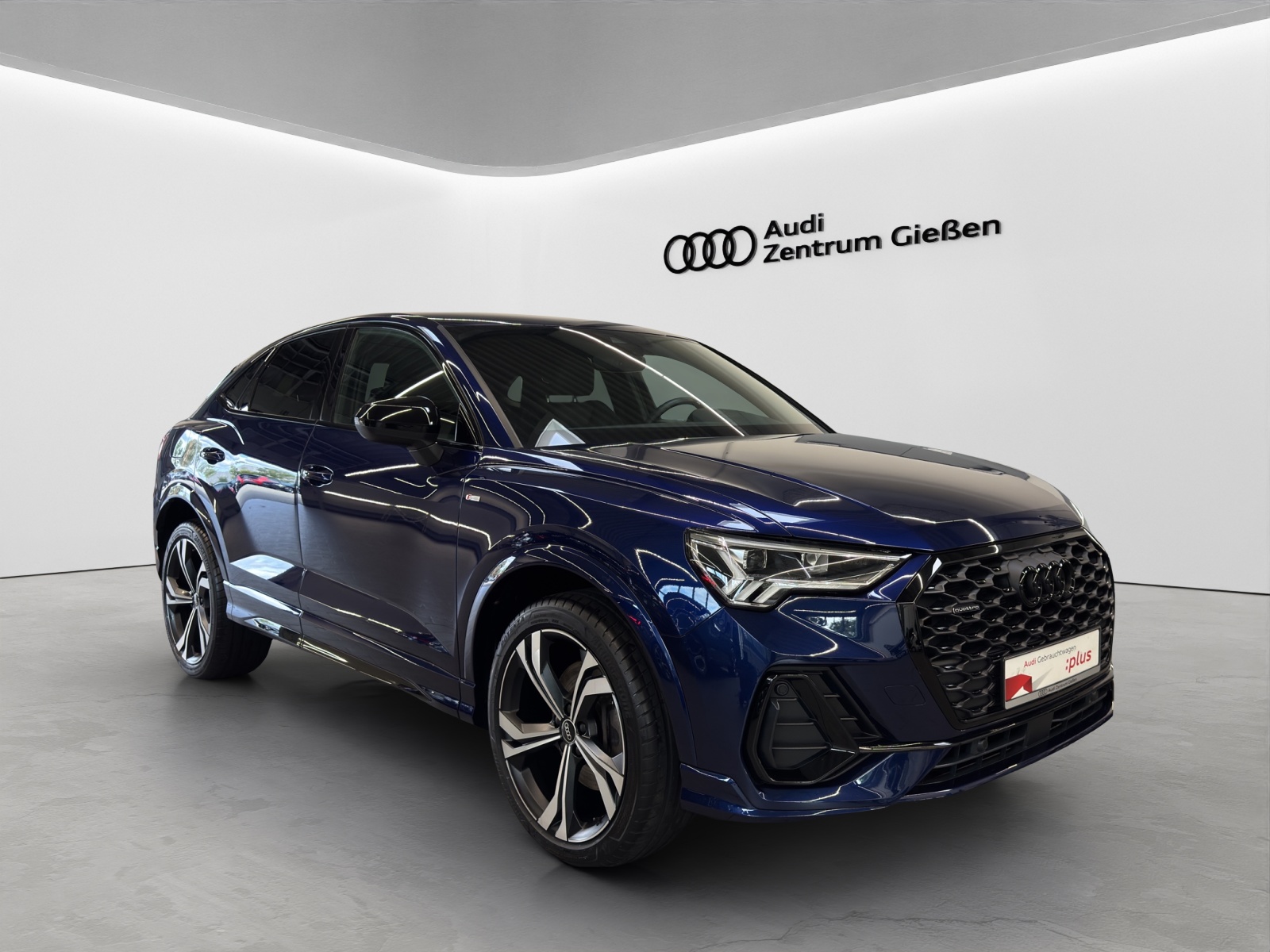 Q3 Sportback 40 TFSI quattro S line Black Kamera LED Navi