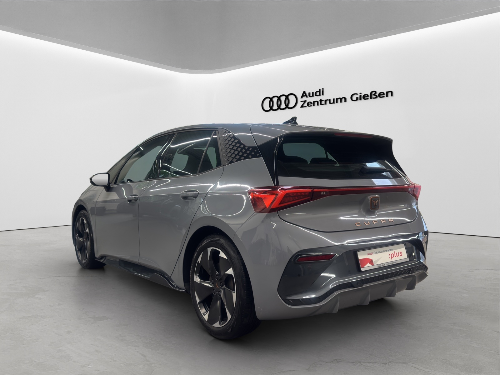 Born e-Boost electric 170kw LED