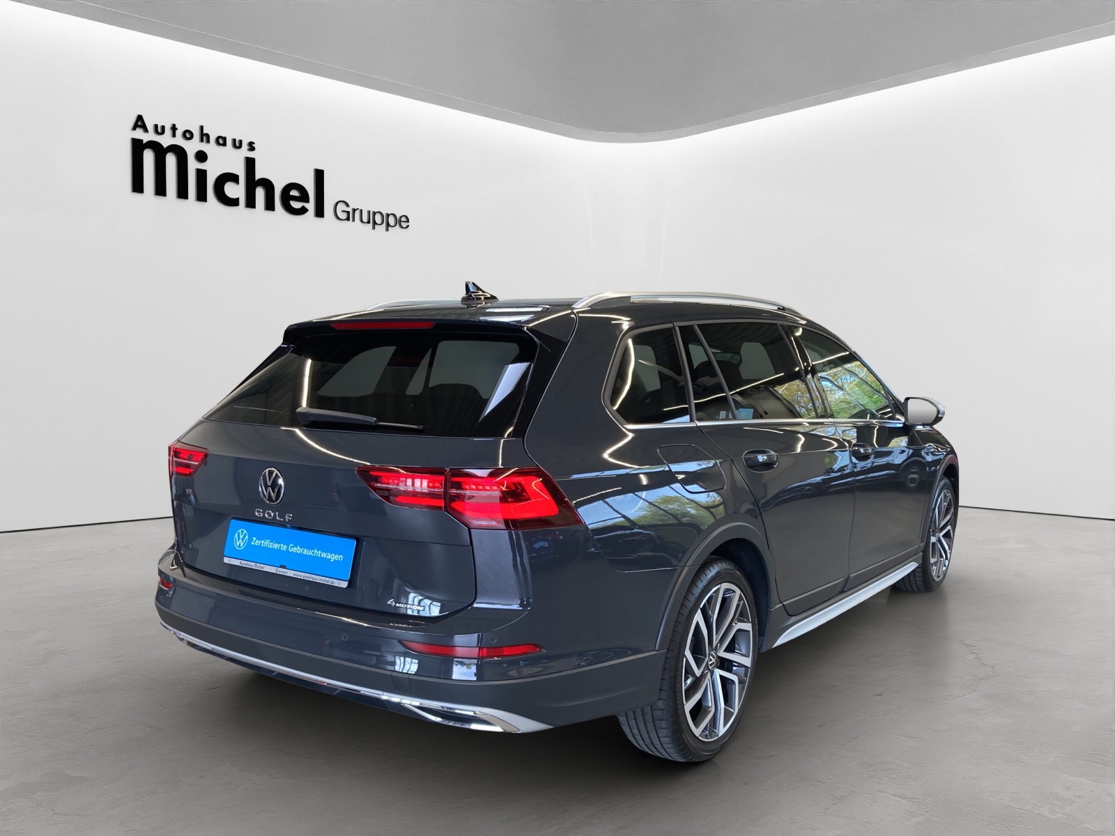Golf 8 Variant TDI DSG 4M Alltrack IQ-Light Panodach Standh.AHK