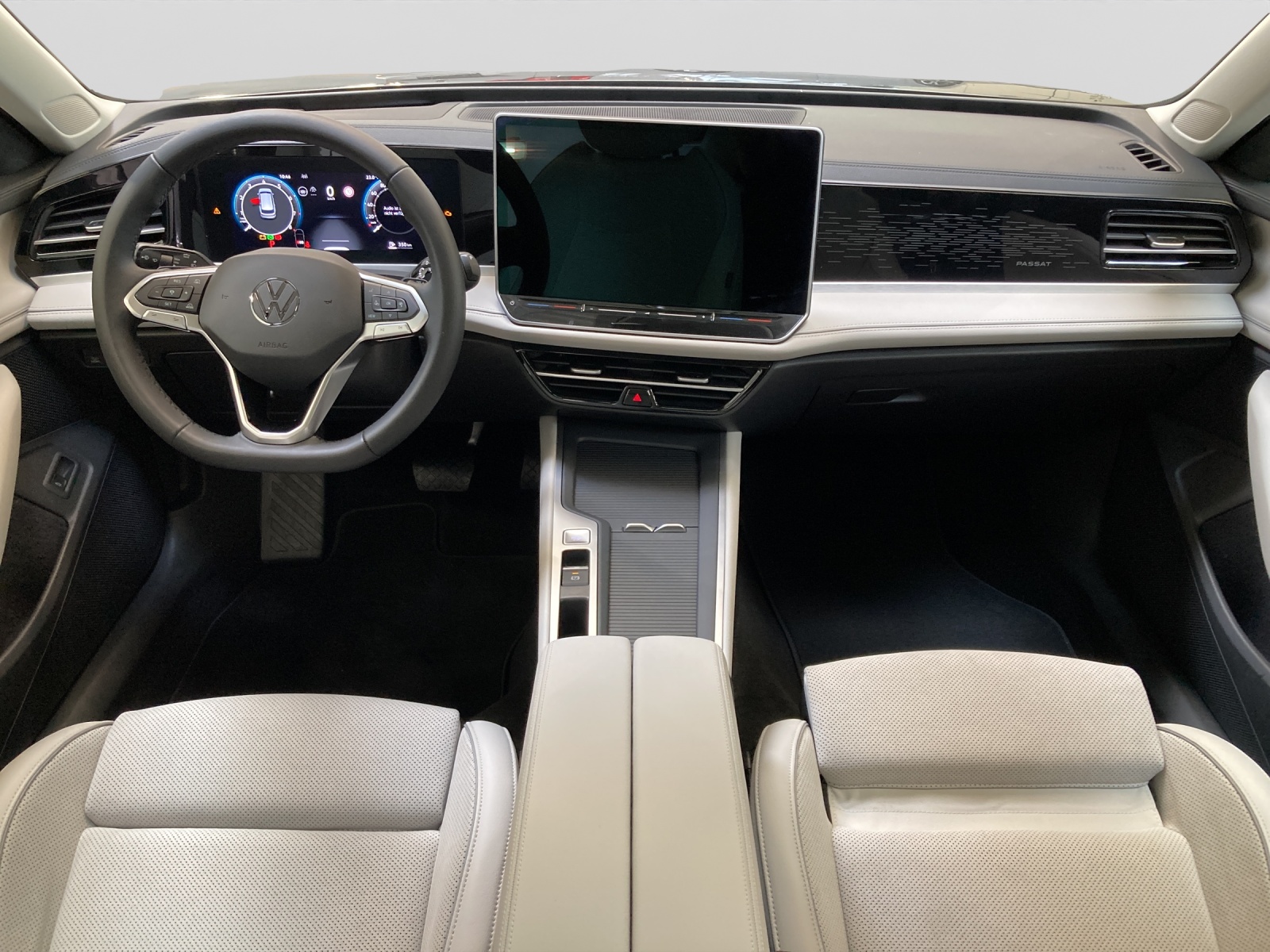 Passat Variant eTSI DSG Business HeadUp IQ-Light Panodach Ergositz
