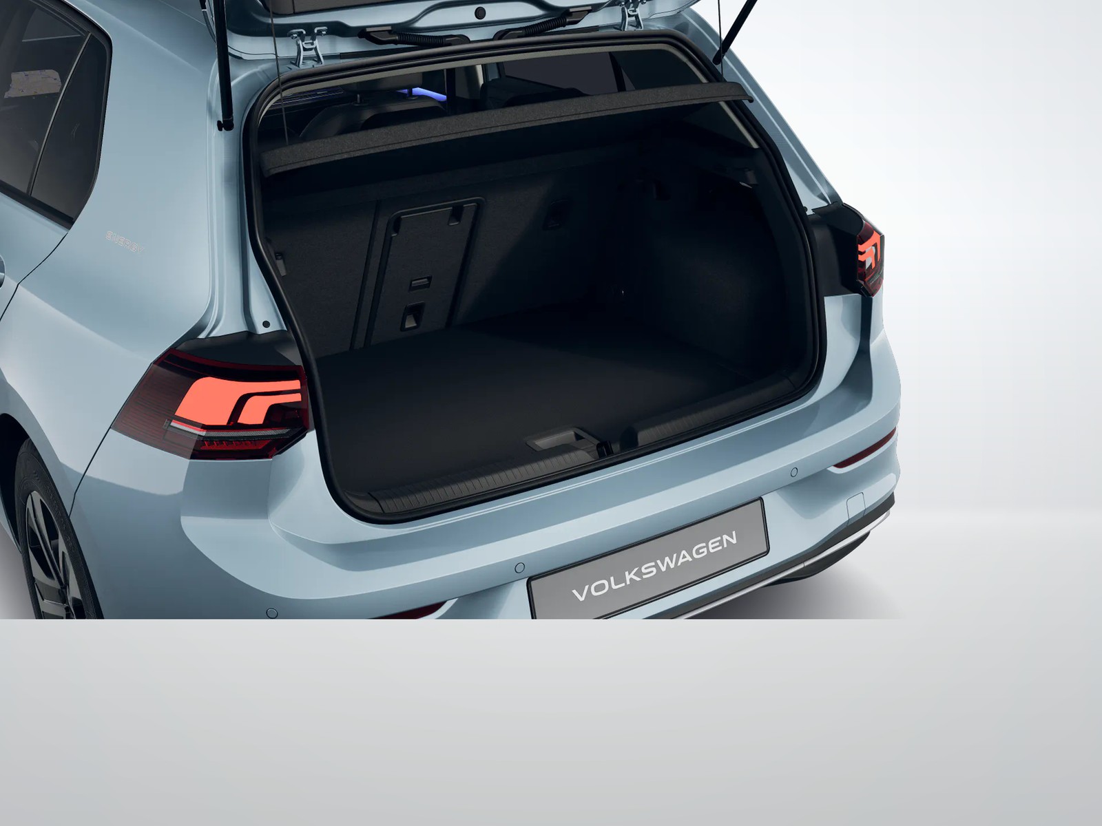 Golf 8 eTSI DSG Energy ACC Standheizung Navi LED Kamera