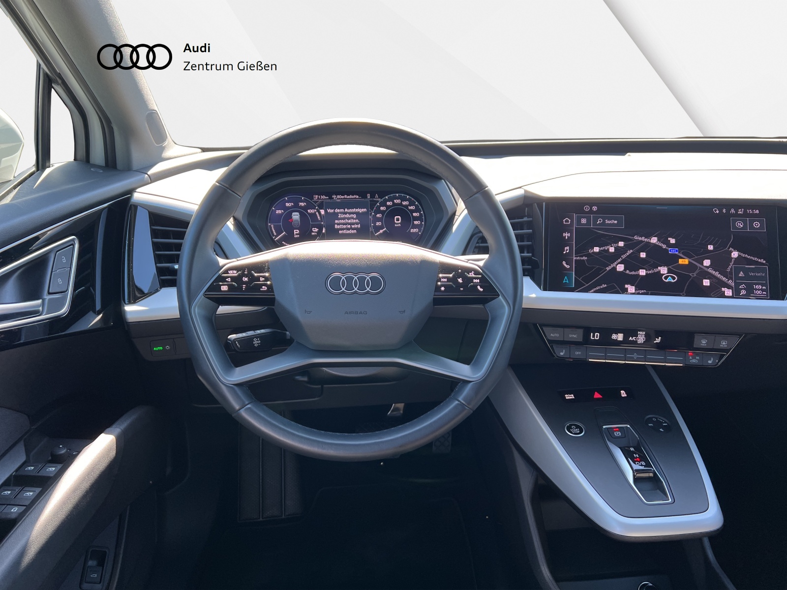 Q4 e-tron Sportback 50 quattro basis MMI Navi Plus