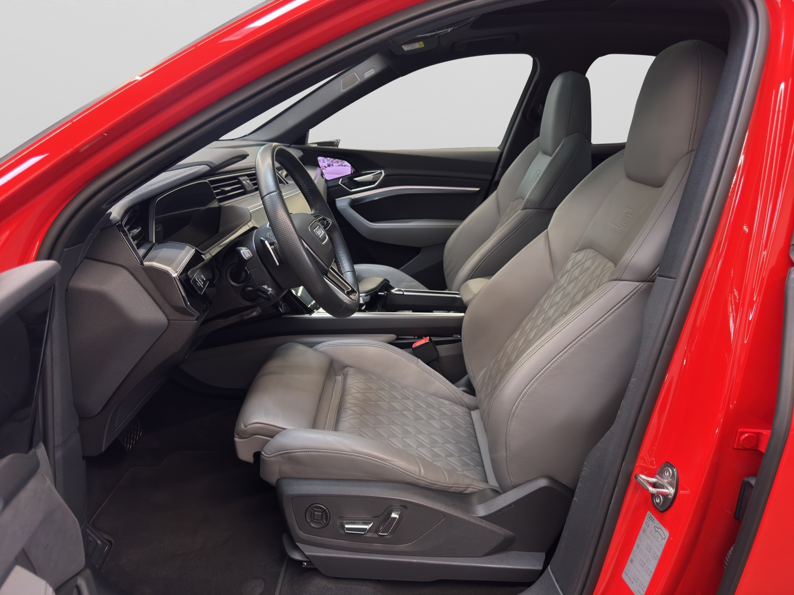 e-tron Sportback 55 quattro S line Pano HuD B&O AHK