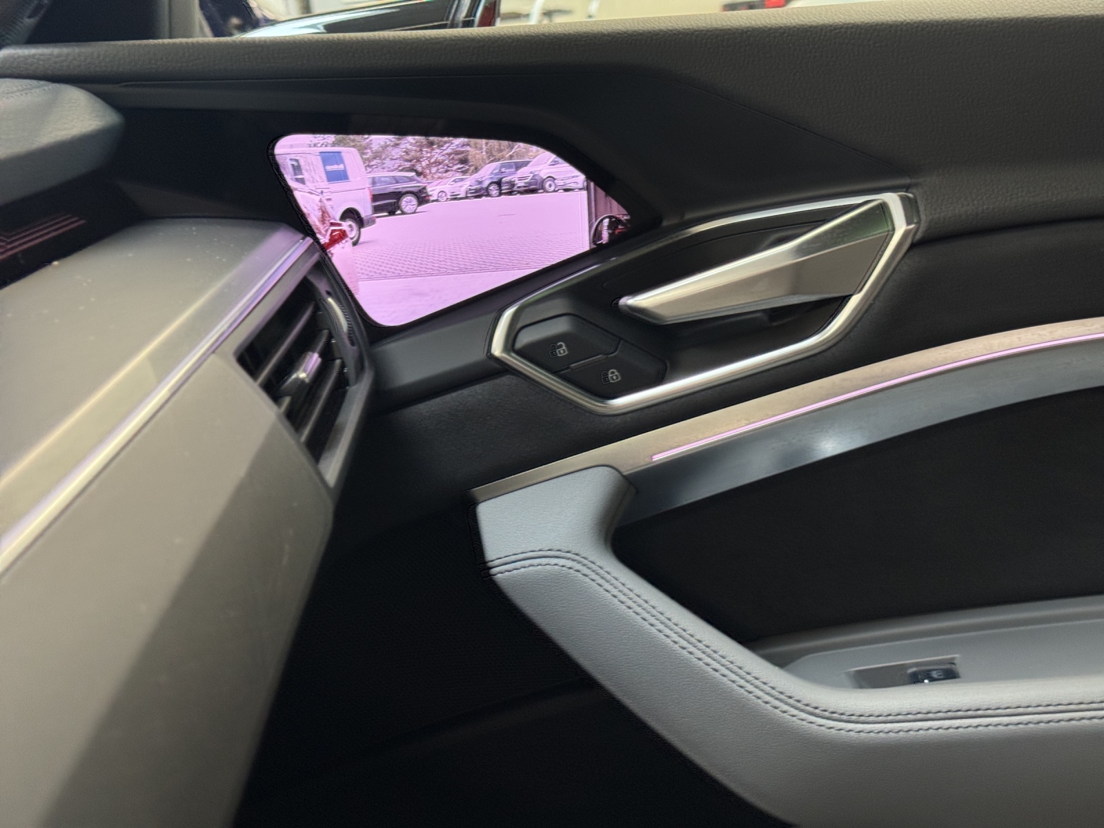 e-tron Sportback 55 quattro S line Pano HuD B&O AHK