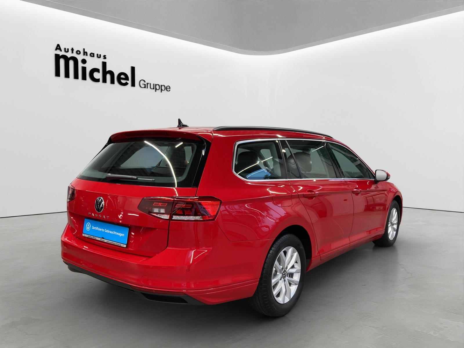 Passat Variant TDI DSG Business LED Navi TravelAssist Kamera