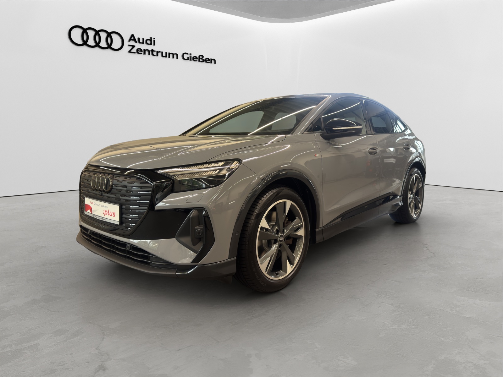 Q4 e-tron Sportback 50 quattro S line Black Pano HuD Matrix-LED Navi