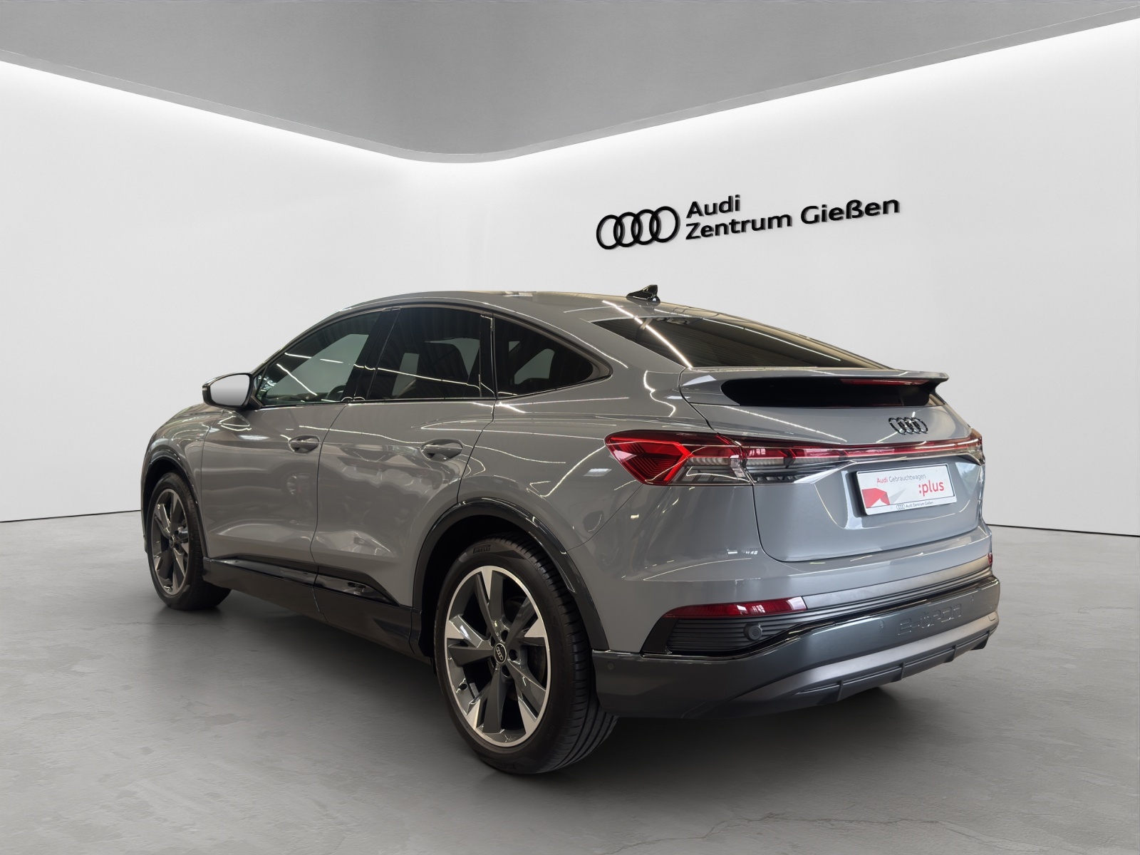 Q4 e-tron Sportback 50 quattro S line Black Pano HuD Matrix-LED Navi