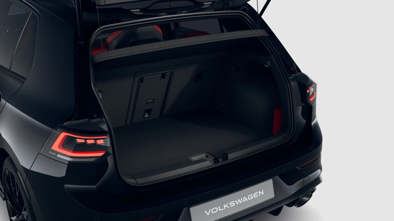 Golf GTI Clubsport 2,0 l TSI OPF 221 kW (300 PS) 7-Gang DSG UPE:  60.400,00
