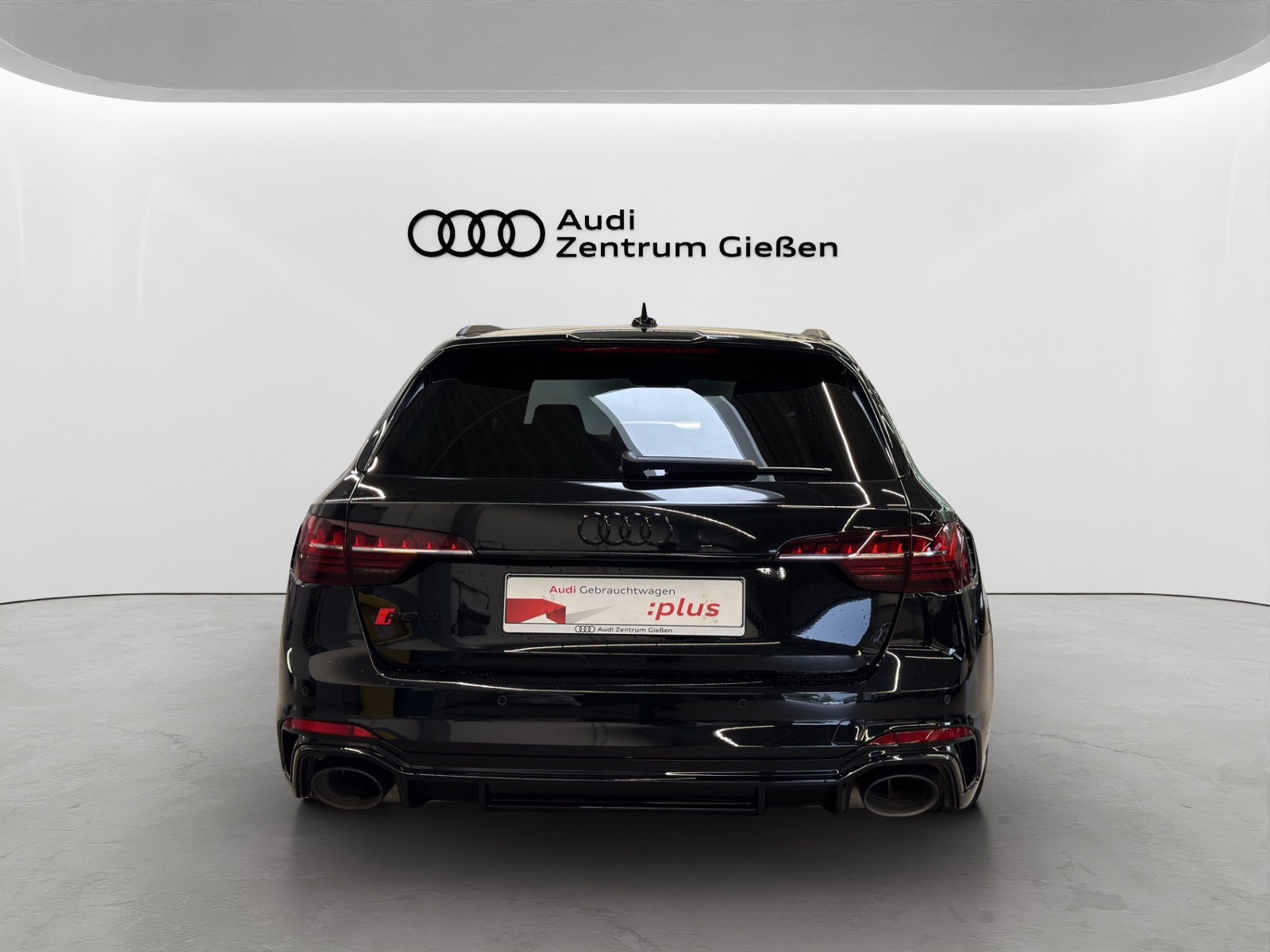 RS 4 Avant 2.9 TFSI quattro Black competition plus LED Navi
