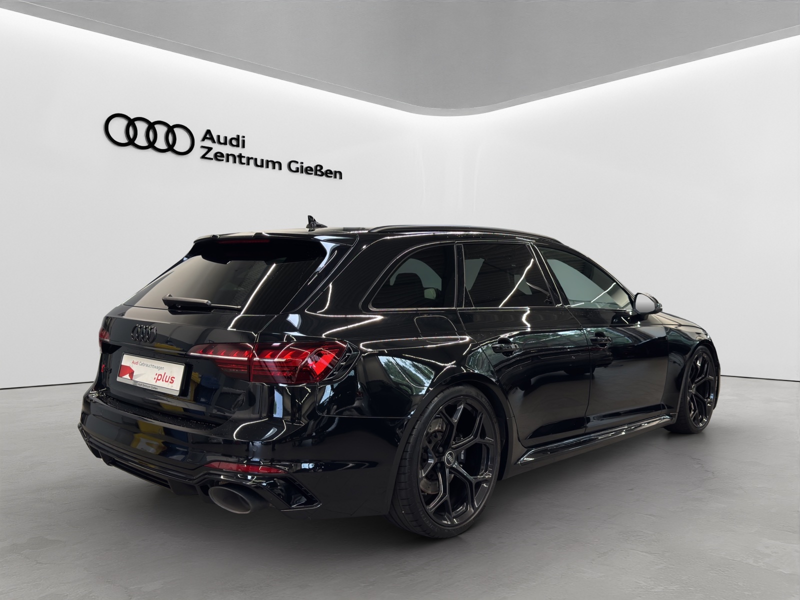RS 4 Avant 2.9 TFSI quattro Black competition plus LED Navi