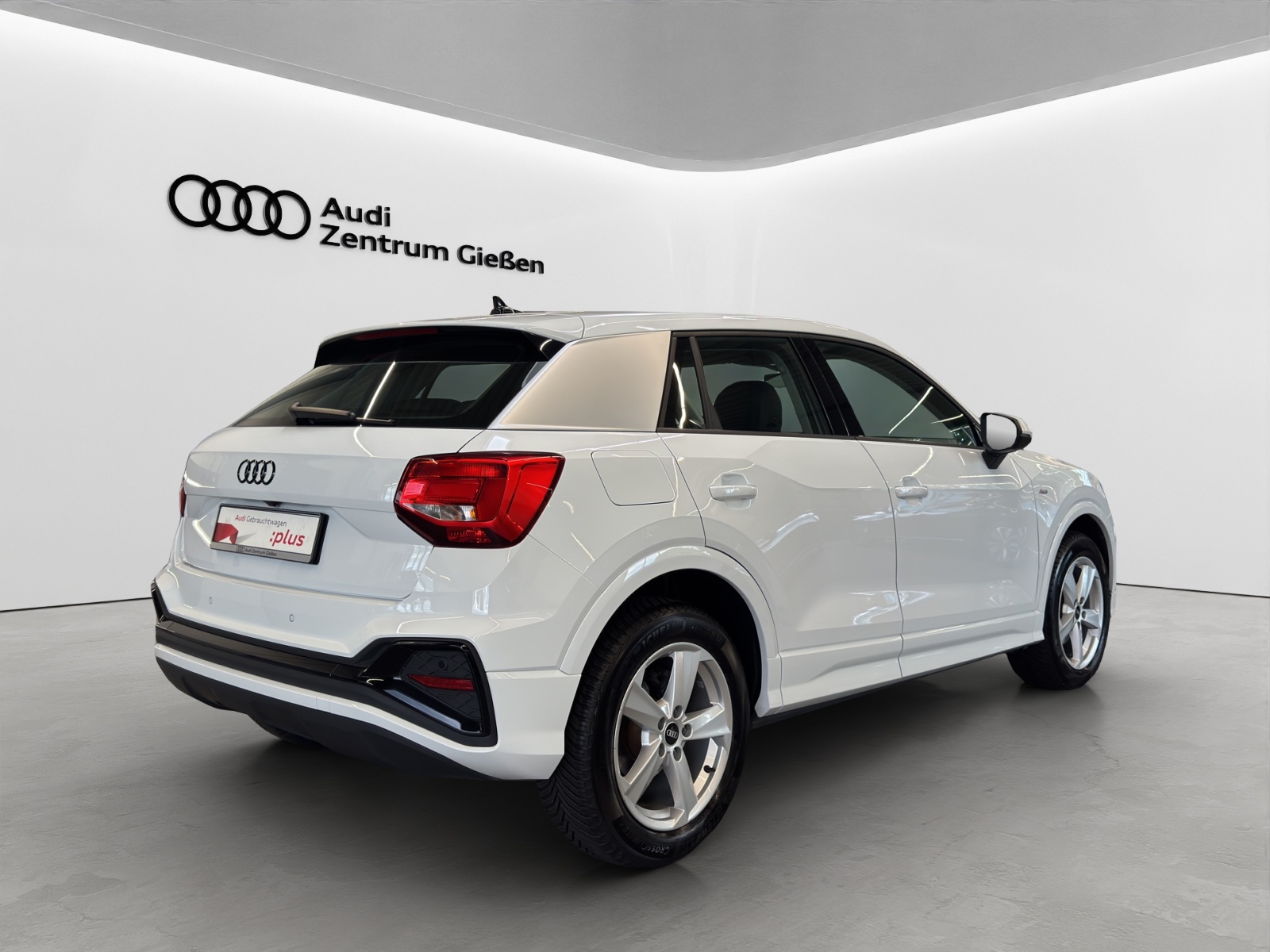 Q2 35 TFSI S line Black LED Navi Assistenzpaket