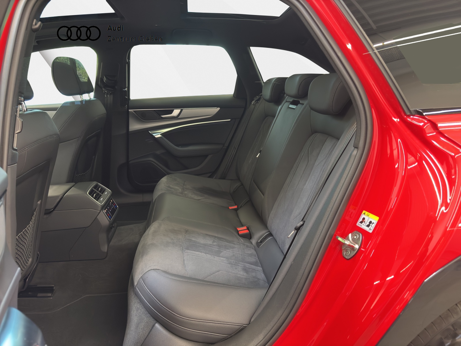 A6 Allroad quattro 40 TDI Black AHK MATRIX PANO