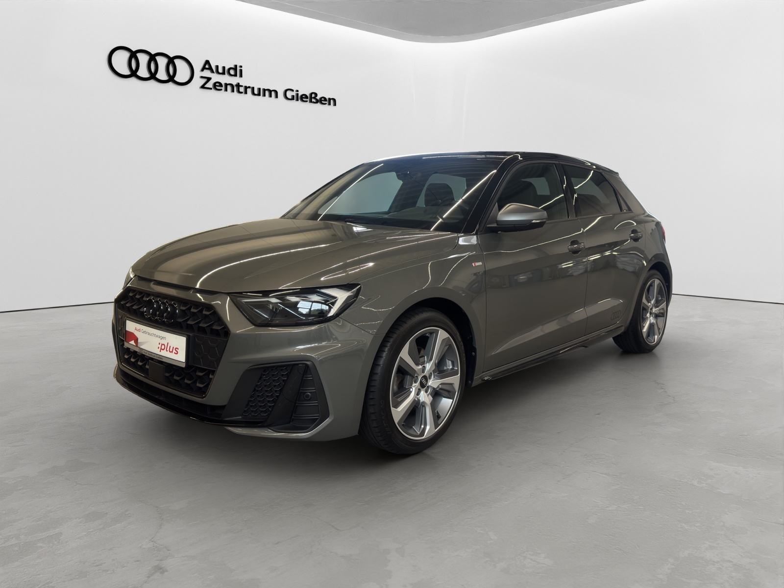 A1 Sportback 30 TFSI S line competition Black LED Kamera