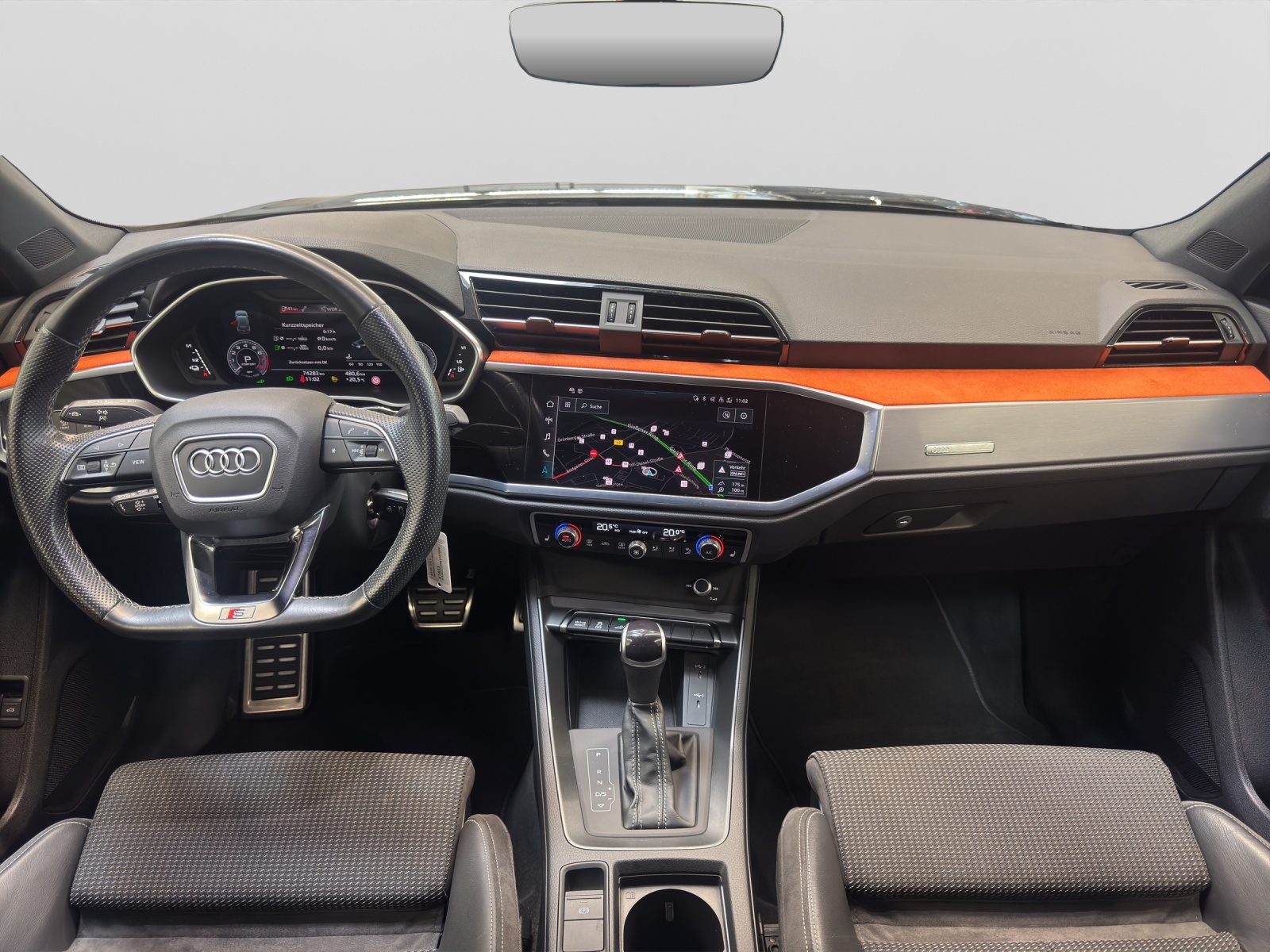 Q3 45 TFSI e S line AHK ACC LED Navi Kamera