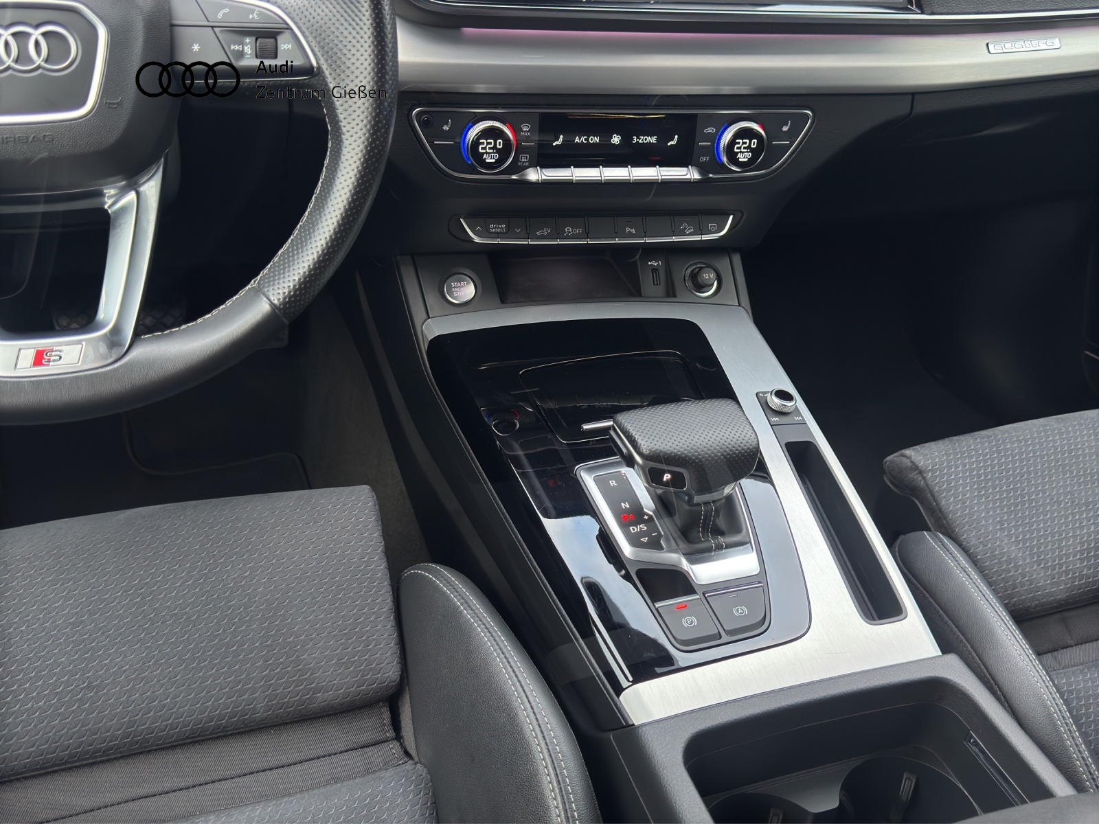 Q5 50 TFSI e quattro S line Black B&O MATRIX-LED